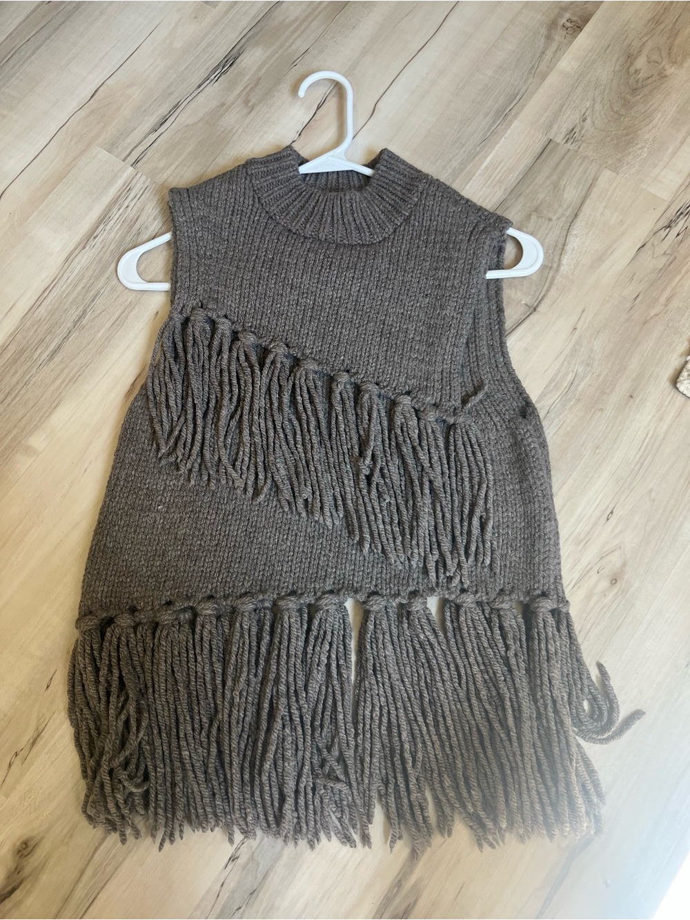 Zara Taupe Fringe Knit Sleeveless Pullover